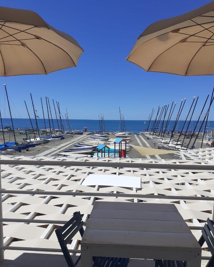 Rome Sea Lägenhet Lido di Ostia Exteriör bild