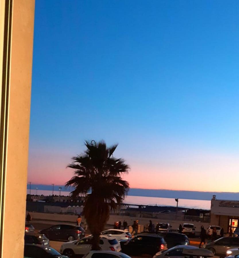 Rome Sea Lägenhet Lido di Ostia Exteriör bild
