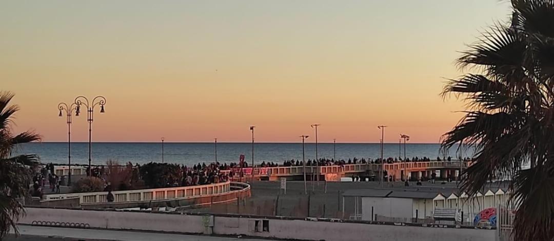 Rome Sea Lägenhet Lido di Ostia Exteriör bild