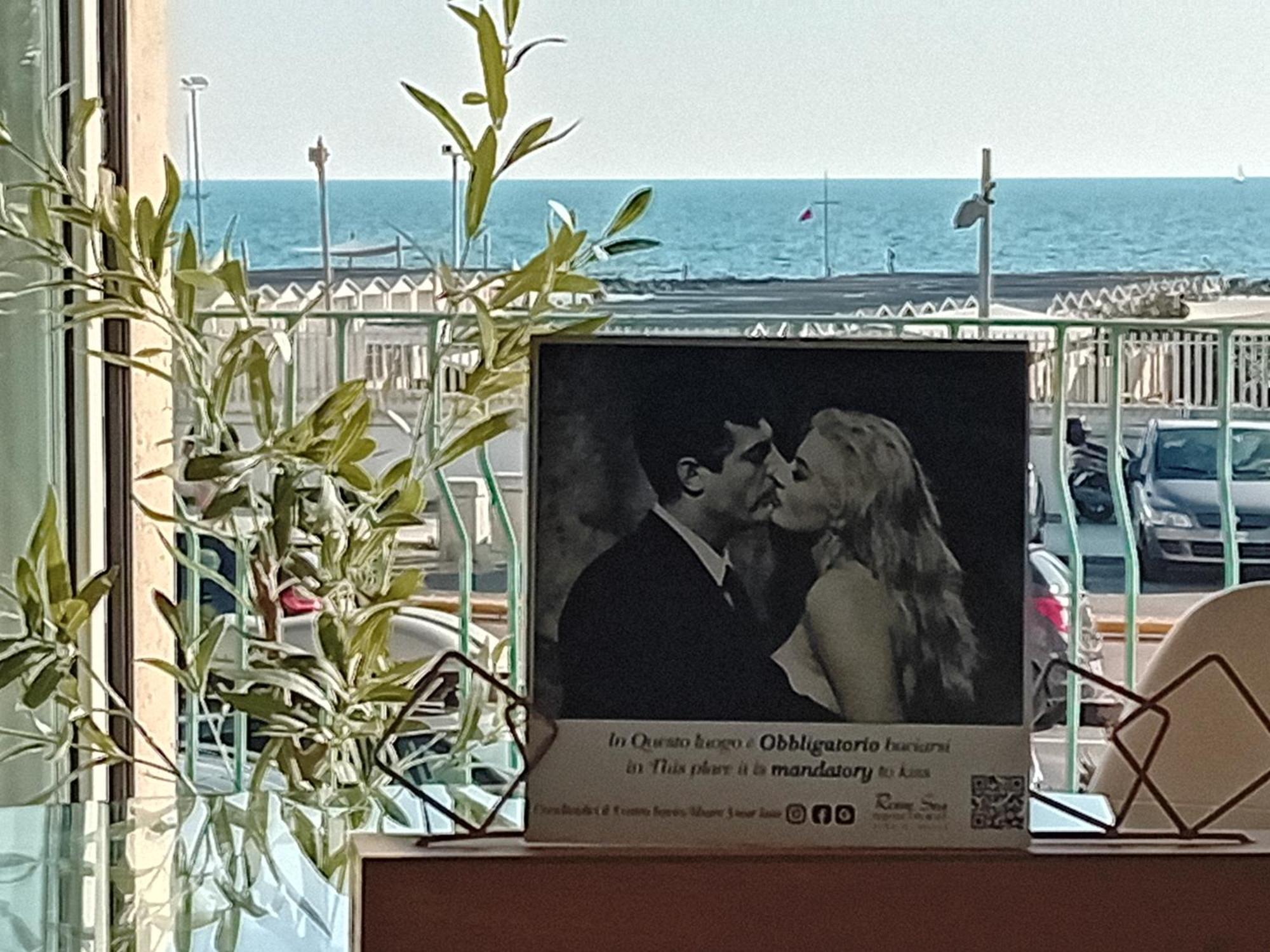 Rome Sea Lägenhet Lido di Ostia Exteriör bild
